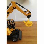 Bruder 02445 met koppelstuk en grijper