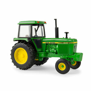 Ertl 45921 John Deere 4240 2wd