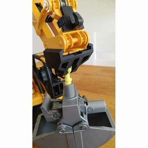 Bruder 02445 met koppelstuk en grijper