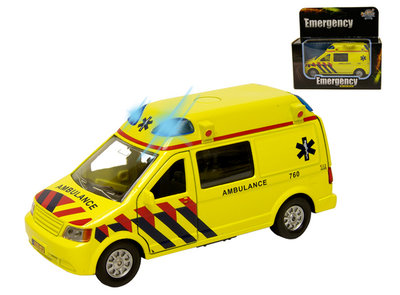 Ambulance met licht en geluid