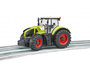 Bruder Claas Axion 950 met sneeuwkettingen en sneeuwblazer (schaal 1:16)_